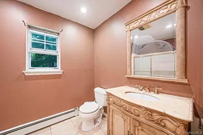 300 Browns Road, Nesconset, NY 11767 - Photo 20