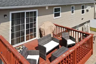 10 Carman Blvd, Massapequa, NY 11758 - Photo 38