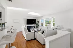 10 Carman Blvd, Massapequa, NY 11758 - Photo 6