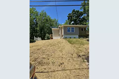19 Dykes Park Road, Nanuet, NY 10954 - Photo 2