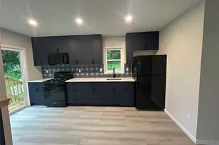 19 Dykes Park Rd, Nanuet, NY 10954 - Photo 6