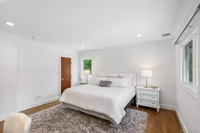 [Address not provided], Old Bethpage, NY 11804 - Photo 26