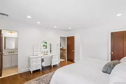 [Address not provided], Old Bethpage, NY 11804 - Photo 28