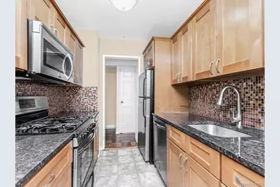 110 Dehaven Drive #116, Yonkers, NY 10703 - Photo 4