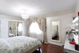 82-20 141st St, Briarwood, NY 11435 - Photo 18