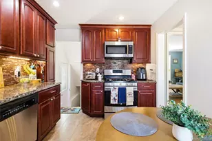 112 Nassau St, Elmont, NY 11003 - Photo 8