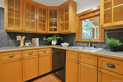 10 Broadway, Dobbs Ferry, NY 10522 - Photo 10