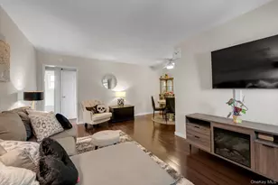 69-33 210th St, Bayside, NY 11364 - Photo 2