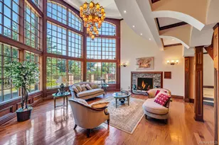 250 Oyster Bay Road, Locust Valley, NY 11560 - Photo 10