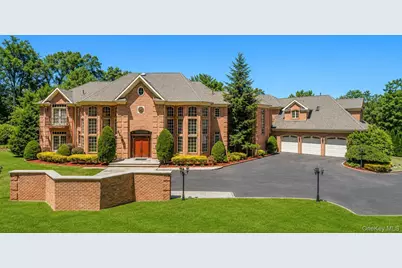 250 Oyster Bay Road, Locust Valley, NY 11560 - Photo 1