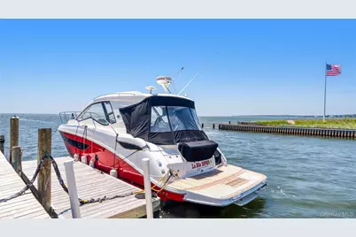 40 Laura Lee Drive, Center Moriches, NY 11934 - Photo 10