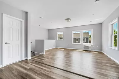 108 N Kensico Avenue #5B, White Plains, NY 10604 - Photo 4