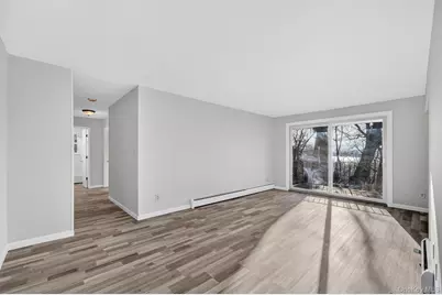 4 Colonial Road #96, Beacon, NY 12508 - Photo 4