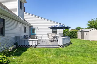 3977 Baylis Road, Seaford, NY 11783 - Photo 28