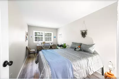 654 Village Drive #654, Hauppauge, NY 11788 - Photo 12