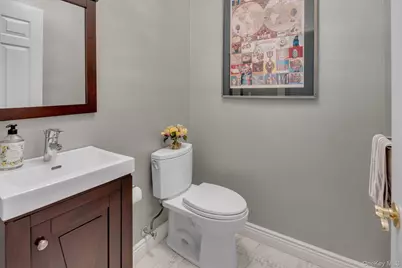 363 Altessa Boulevard, Melville, NY 11747 - Photo 16