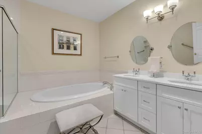 363 Altessa Boulevard, Melville, NY 11747 - Photo 20