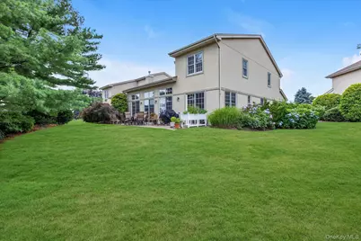 363 Altessa Boulevard, Melville, NY 11747 - Photo 30