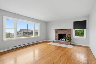 86 Orchard Street, Marlboro, NY 12542 - Photo 6