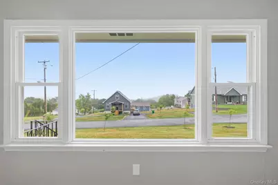 86 Orchard Street, Marlboro, NY 12542 - Photo 8