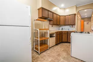 18-80 Bleecker St, Ridgewood, NY 11385 - Photo 10