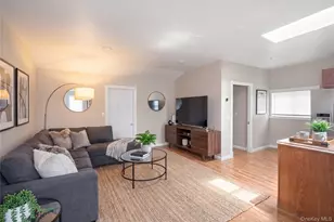 6 Stratton Ln, Stony Brook, NY 11790 - Photo 26