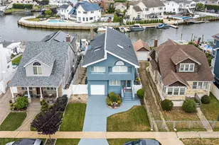2590 Riverside Dr, Wantagh, NY 11793 - Photo 2