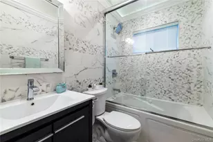 2590 Riverside Dr, Wantagh, NY 11793 - Photo 14