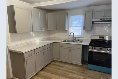 84 Point Road, Flanders, NY 11901 - Photo 4