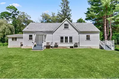 262 Linden Avenue, Red Hook, NY 12571 - Photo 2
