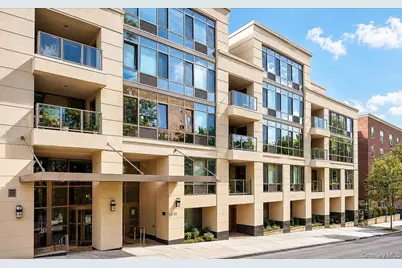 64-05 Yellowstone Boulevard #PH504, Forest Hills, NY 11375 - Photo 2