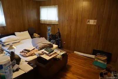 820 N Indiana Avenue, Lindenhurst, NY 11757 - Photo 12