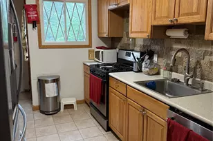 12 Heck Rd, Garnerville, NY 10923 - Photo 4