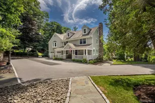 55 Harris Rd, Katonah, NY 10536 - Photo 2