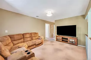 3 Spruce Cir, Farmingville, NY 11738 - Photo 26