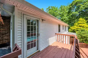 3 Spruce Cir, Farmingville, NY 11738 - Photo 32