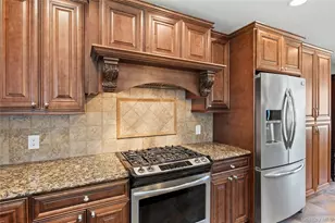 1801 Gerald Ave, East Meadow, NY 11554 - Photo 12