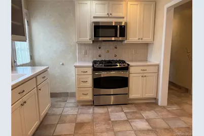 51 Coakley Avenue, Harrison, NY 10528 - Photo 28