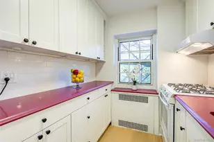 35-24 78th St, Jackson Heights, NY 11372 - Photo 10