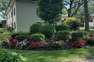 1183 California Rd, Eastchester, NY 10709 - Photo 16