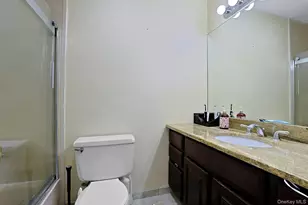 121 Coachlight Square, Montrose, NY 10548 - Photo 16
