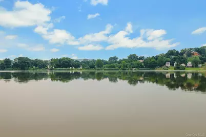 121 Coachlight Square, Montrose, NY 10548 - Photo 26