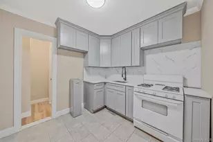 117-43 164th St, Jamaica, NY 11434 - Photo 18