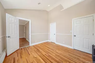 117-43 164th St, Jamaica, NY 11434 - Photo 16