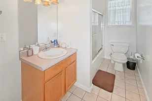 43 Regency Dr, Poughkeepsie, NY 12603 - Photo 14