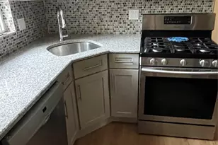 1212 E 98th St, Brooklyn, NY 11236 - Photo 8