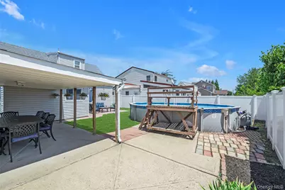 63 Lincoln Boulevard, Bethpage, NY 11714 - Photo 18