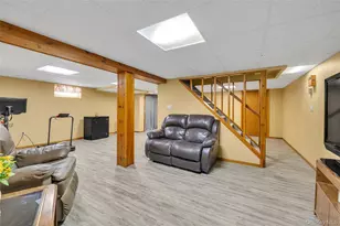 63 Lincoln Blvd, Bethpage, NY 11714 - Photo 14