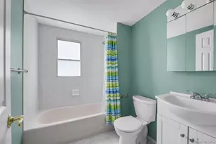 63 Lincoln Blvd, Bethpage, NY 11714 - Photo 12