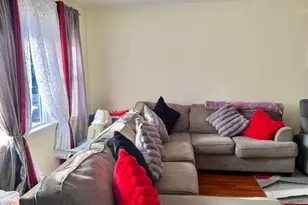 149-83 254th St, Rosedale, NY 11422 - Photo 2